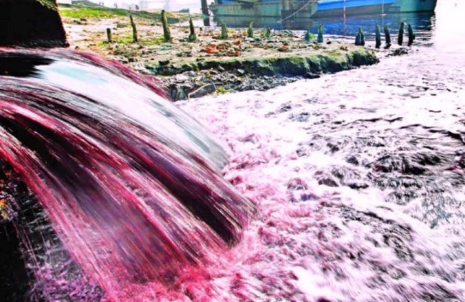 Door textielindustrie vervuild water